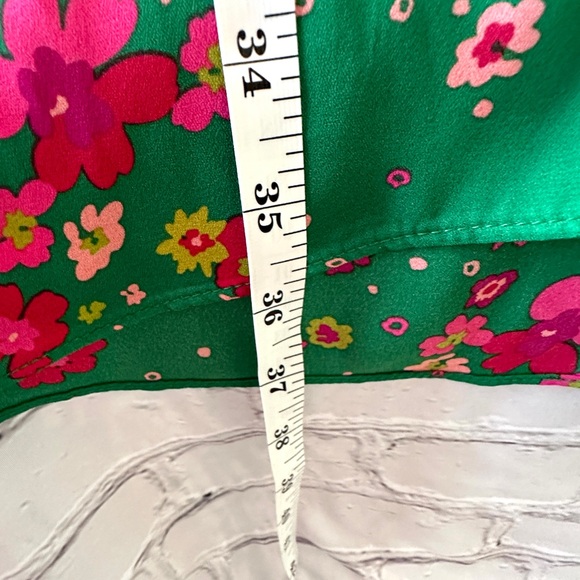 Wisp Green Floral Dresss - Picture 14 of 15